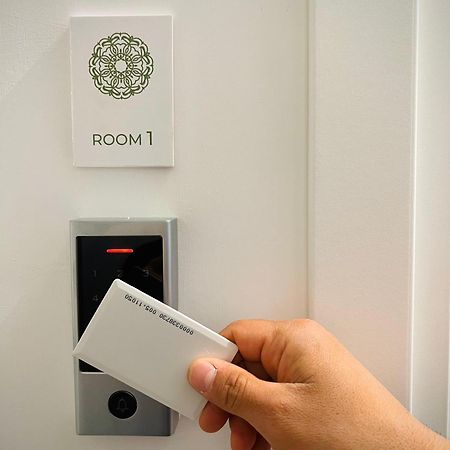 ホテル Badri バーリ エクステリア 写真